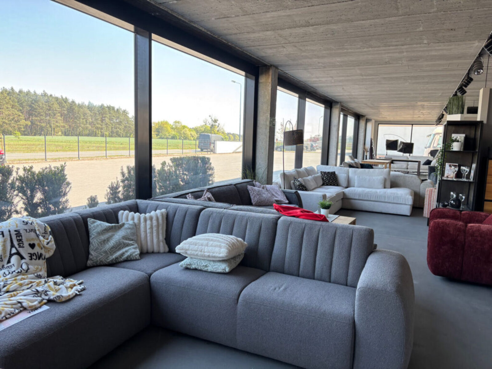 Narożnik w showroomie firmy Notto